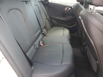 BMW Seria 2 G42-U06 2021 BMW Seria 2 228xi 2021 2.0l 2.0 Benzyna 228KM, zdjęcie 10