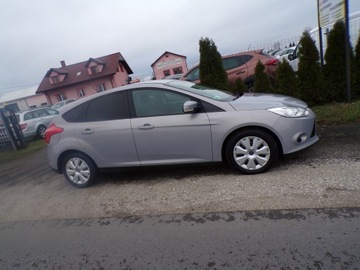 Ford Focus III Hatchback 5d 1.6 Duratorq TDCi DPF 115KM 2011 FORD FOCUS 1.6 TDCI Z NIEMIEC, zdjęcie 2