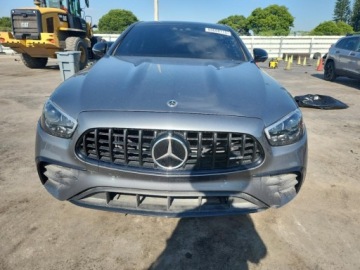 Mercedes Klasa E W214 2023 Mercedes-Benz Klasa E AMG 53 4Matic 2023 3.0l 3.0 Benzyna 429KM, zdjęcie 5