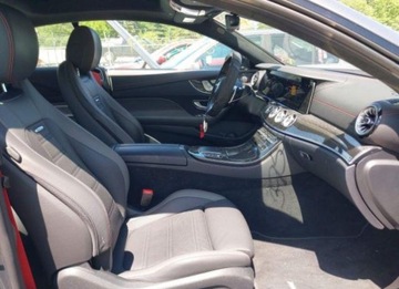 Mercedes Klasa E W213 2021 Mercedes-Benz Klasa E 2021, 3.0L, 4x4, 53 AMG, od ubezpieczalni 3.0 Benzyna, zdjęcie 9