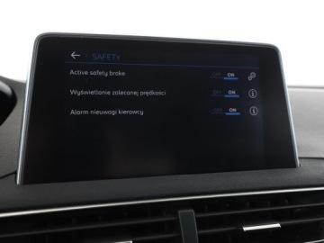 Peugeot 3008 I Crossover Facelifting 1.6 BlueHDi 120KM 2016 Peugeot 3008 Allure navi kamera półskóra hak, zdjęcie 27
