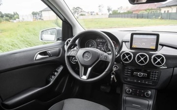 Mercedes Klasa B W246 Sports Tourer 180 CDI BlueEFFICIENCY 109KM 2012 Mercedes-Benz Klasa B 180CDI 109KM Automat Navi Camera Alu Pdc Full Serwis, zdjęcie 26