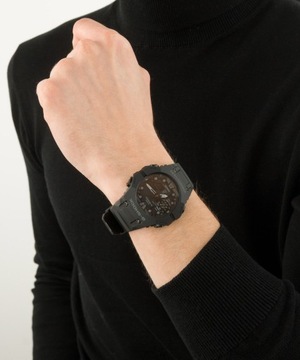 Zegarek męski Casio G-SHOCK Bluetooth Carbon Core