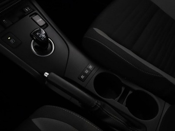 Toyota Auris II Touring Sports Facelifting 1.8 Hybrid 136KM 2017 Toyota Auris hybryda kamera tempomat Bluetooth, zdjęcie 25