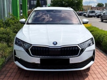 Skoda Octavia IV Liftback 1.5 TSI EVO 150KM 2026 SKODA Octavia Drive Selection 1.5 TSI mHEV DSG 150KM 2026, zdjęcie 1