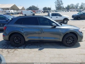 Audi SQ5 2023 Audi SQ5 Premium Plus Tfsi Quattro Tiptronic 2023 3.0l 3.0 Benzyna 349KM, zdjęcie 5