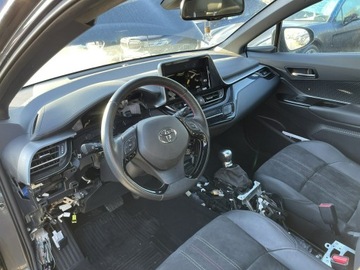 Toyota C-HR I Crossover Facelifting 1.8 Hybrid 122KM 2022 Toyota C-HR Automat Hybrid Kamera Podgrzewanie, zdjęcie 6