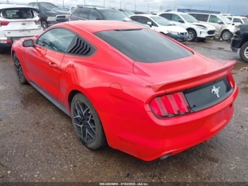 Ford Mustang VI 2017 Ford Mustang V6 fastback 3.7 Benzyna 300KM, zdjęcie 4