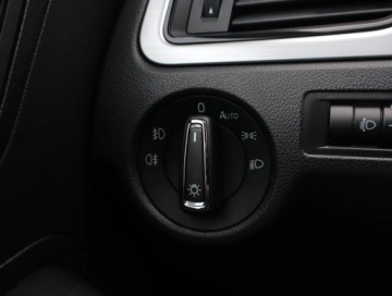 Skoda Rapid II Liftback Facelifting 1.0 TSI 110KM 2019 Skoda Rapid 1.0 TSI, Salon Polska, Serwis ASO, zdjęcie 16