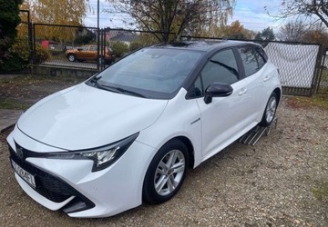 Toyota Corolla XII Hatchback 1.8 Hybrid 122KM 2021 Toyota Corolla Toyota Corolla 1.8 Hybrid Comfort 1.8 Hybryda 122KM, zdjęcie 9