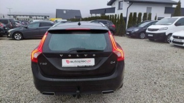 Volvo V60 I Kombi Facelifting 2.0 D4 DRIVE-E 190KM 2016 Volvo V60 2.0D 190 kM Klima Grzana Kanapa Skora Navi Bluetooth Xenon GWARA, zdjęcie 12