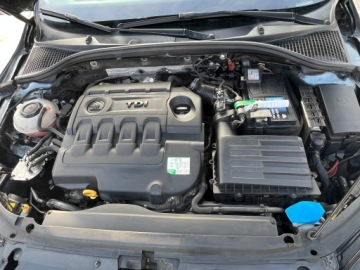 Skoda Octavia III Liftback Facelifting 1.6 TDI 115KM 2018 Skoda Octavia 1.6 TDI Drive DSG, zdjęcie 7