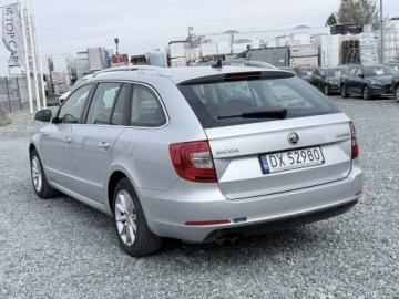 Skoda Superb II Outdoor 1.6 TDI CR DPF 105KM 2014 Škoda Superb Skoda Superb 1.6 TDI 105KM 2014r., zdjęcie 6