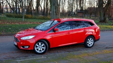 Ford Focus III Kombi Facelifting 2.0 TDCi 150KM 2016 .. Nawigacja .. Grzana Kierownica , Fotele i SZYBY .. Czujniki parkowania .