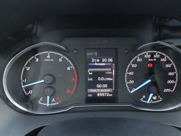 Toyota Yaris III Hatchback 5d Facelifting 2017 1.5 Dual VVT-iE 111KM 2019 Toyota Yaris 1,5-Dual-VVT-iE III (2011-2019) 1.5VV, zdjęcie 18