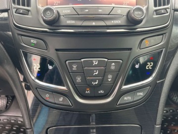 Opel Insignia I Country Tourer 2.0 CDTI Ecotec 170KM 2015 Opel Insignia 163 KONIE NAWIGACJA PARKTRONIC PRZOD TYL BOGATA WERSJA GWARA, zdjęcie 9