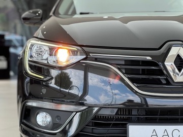 Renault Megane IV Grandtour Facelifting 1.3 TCe 140KM 2020 Renault Megane Limited / 1 właściciel / Salon Pols, zdjęcie 35