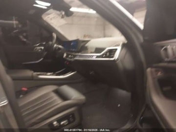 BMW X5 G05 2024 BMW X5 2024 BMW X5 xDrive40i Sports Activity Vehicle 3.0 Benzyna 375KM, zdjęcie 8