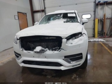 Volvo XC90 II 2023 Volvo XC 90 B6 Ultimate 7-Seater 2023 2.0 Benzyna 295KM, zdjęcie 7