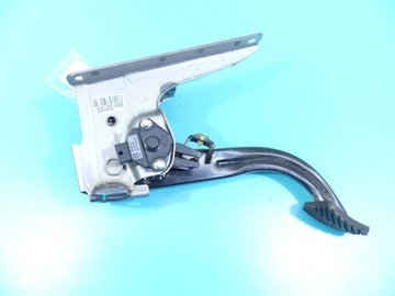 ПЕДАЛЬ СЦЕПЛЕНИЯ HYUNDAI I20 II 14-20 32802-C8100