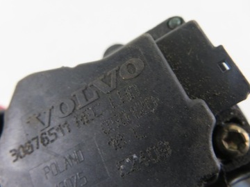 MOTOREK KRYT VENTILACE VOLVO S60 I (384)