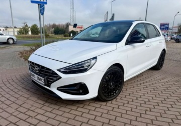 Hyundai i30 III Hatchback Facelifting 1.5 DPI 110KM 2020 Hyundai i30 1.5i PANORAMA Dach FULL LED 43.000 km 1.5 Benzyna 110KM, zdjęcie 4
