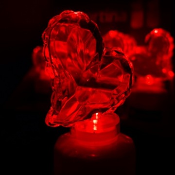 ВСТАВКА ДЛЯ СВЕЧИ СЕРДЦЕ LED 14 СМ ИСПОЛЬЗУЕТСЯ ОТ R6 БАТАРЕИ КРАСНЫЙ