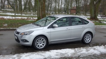 Ford Focus II Hatchback 5d 1.6 Duratec Ti-VCT 115KM 2009 .. .. Grzane szyby przód i tył .. Książka serwisowa .. Klimatyzacja .., zdjęcie 23