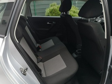 Volkswagen Polo V Hatchback 5d 1.2 TDI-CR DPF 75KM 2010 Volkswagen Polo 1.2 TDI 75KM # Klima # Parktronik, zdjęcie 16