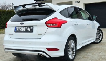 Ford Focus III Sedan Facelifting 1.5 EcoBoost 150KM 2017 Ford Focus 1.5 Benzyna 150 KM, ST-LINE, Niski przebieg,Polecam 1.5 Benzyna, zdjęcie 2