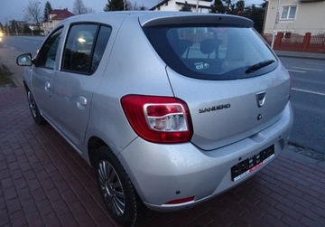 Dacia Sandero II Hatchback 5d TCe  90KM 2014 Dacia Sandero Bezwypadkowa Serwisowana 1-Wlasciciel Tablet Navi Pdc Tempom, zdjęcie 4