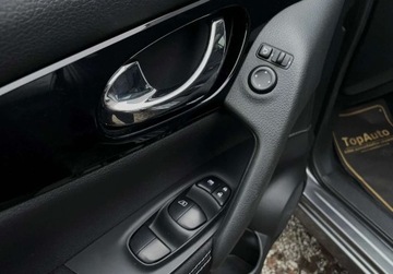 Nissan Qashqai II Crossover 1.6 dCi 130KM 2017 Nissan Qashqai 1.6 dCI 130KM automat PANORAMA bezwypadkowy gwarancja, zdjęcie 31