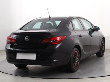 Opel Astra J Sedan 1.6 Twinport ECOTEC 115KM 2015 Opel Astra 1.6 16V, Salon Polska, GAZ, Klima, zdjęcie 4