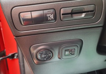 Citroen C3 Aircross  I Crossover 1.2 PureTech 110KM 2020 Citroen C3 Aircross Panorama Kamera HUD GetHelp 1.2 Benzyna 110KM, zdjęcie 18