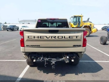 Chevrolet Silverado II 2022 Chevrolet Silverado 1500 Short Bed ZR2 2022 6.2l 6.2 Benzyna 420KM, zdjęcie 4