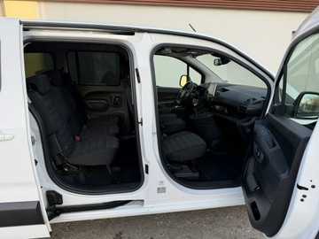 Opel Combo E Kombivan 1.5 Diesel 131KM 2022 Opel Combo Life Niepełnosprawnych inwalida, zdjęcie 23