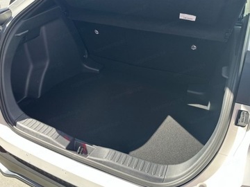 Toyota C-HR II SUV 1.8 Hybrid 140KM 2025 Od ręki - Comfort 1.8 Hybrid 140KM | Tempomat adaptacyjny!, zdjęcie 17