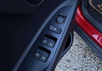 Kia Stonic I Crossover 1.0 T-GDI 120KM 2018 Kia Stonic 1.0 120km manual LED navi KAMERA bezwypadkowa 77.000KM, zdjęcie 30