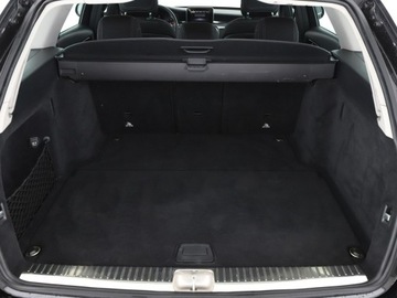 Mercedes Klasa C W205 2015 Mercedes C 180 Niski przebieg Automat Navi, zdjęcie 19