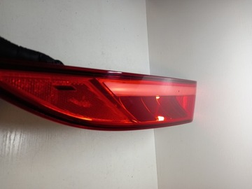 JAGUAR F-PACE SVĚTLO ZADNÍ LEVÝ HK83-13404-AE