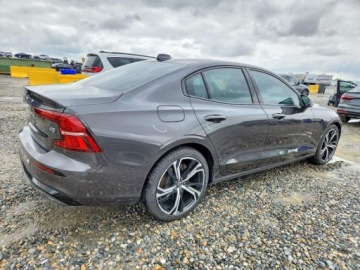 Volvo S60 III 2024 Volvo S60 Core 2024 2.0 Benzyna 247KM, zdjęcie 3