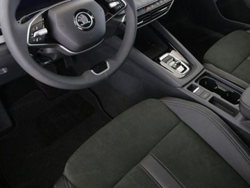 Skoda Octavia IV Liftback 1.5 TSI EVO 150KM 2024 Skoda Octavia Selection 1.5 TSI mHEV 150KM DSG, zdjęcie 4