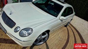 Mercedes Klasa E W211 Sedan W211 2.7 (270 CDI) 177KM 2003 Mercedes-Benz Klasa E 2,7 Cdi automat 2.7 Diesel 177KM, zdjęcie 12