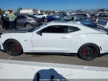 Chevrolet Camaro VI Coupe 6.2 455KM 2019 Chevrolet Camaro 2019r., 6.2l, od ubezpieczalni 6.2 Benzyna 455KM, zdjęcie 3