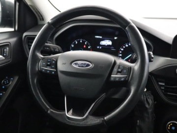 Ford Focus IV Hatchback 1.0 EcoBoost 125KM 2019 Ford Focus 1.0 EcoBoost, Salon Polska, Klima, zdjęcie 17