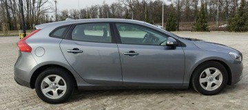 Volvo V40 II Hatchback 1.6 D2 115KM 2015 Volvo V40 1,6Hdi 115KM Skóra Navi Parktronik, zdjęcie 5