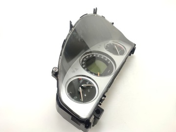 PŘÍSTROJOVÁ DESKA BUDÍKY MERCEDES C W204 2.2 CDI A2045406148