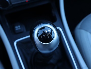 Mercedes CLA C117 Coupe 1.6 180 122KM 2015 Mercedes CLA 180, Salon Polska, Skóra, Xenon, zdjęcie 15