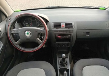 Skoda Fabia I 2004 Skoda Fabia Kupiony w Polsce - benzyna - 157.000 km 1.2 Benzyna 60KM, zdjęcie 20