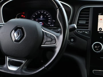 Renault Megane IV Grandtour Facelifting 1.3 TCe 140KM 2021 Renault Megane 1.3 TCe, Salon Polska, zdjęcie 17